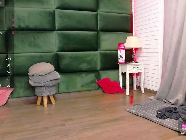 Offline SelenSummer on BongaCams