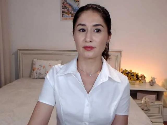 SelfishLena on BongaCams