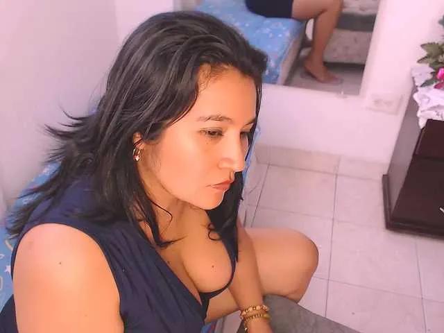 Sharit-Latina on BongaCams