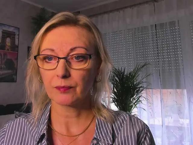 SoftVANESSA on BongaCams