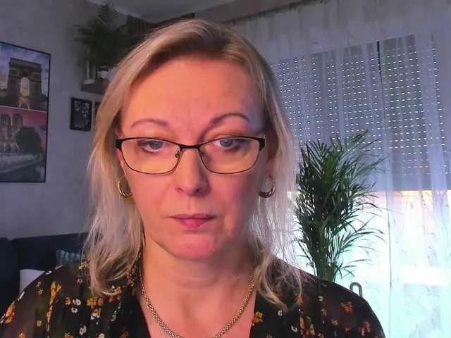 SoftVANESSA on BongaCams