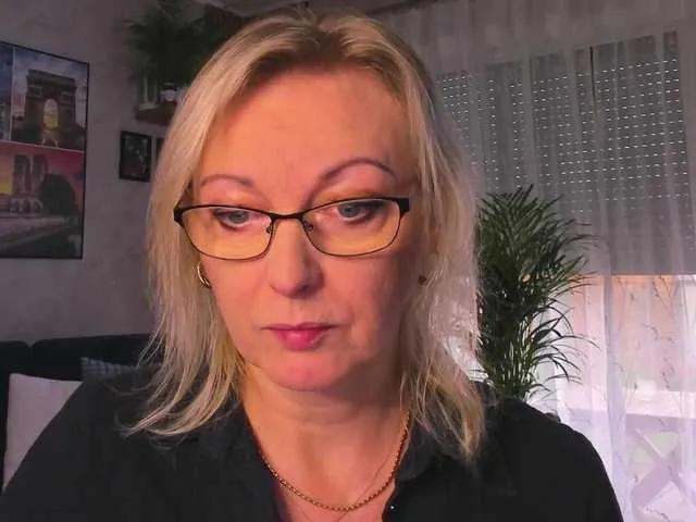 SoftVANESSA on BongaCams