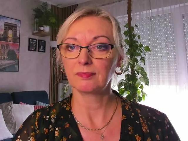 SoftVANESSA on BongaCams