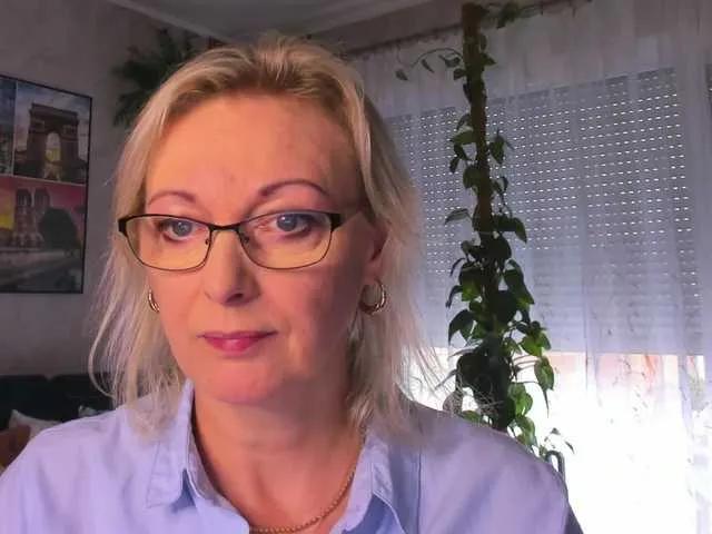 SoftVANESSA on BongaCams