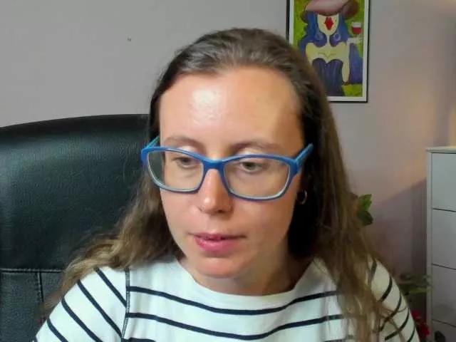 sparkleLizzy on BongaCams