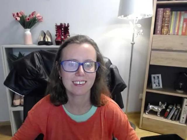 sparkleLizzy on BongaCams