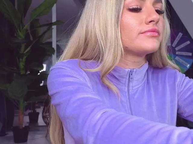 SpoilM3Mor3 on BongaCams