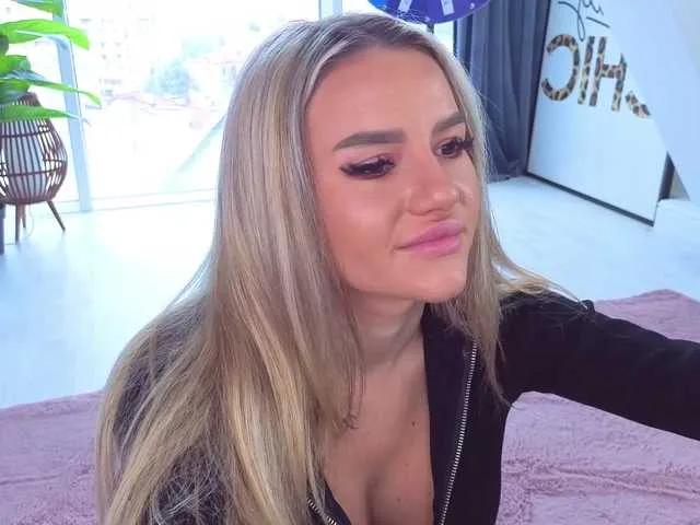 SpoilM3Mor3 on BongaCams