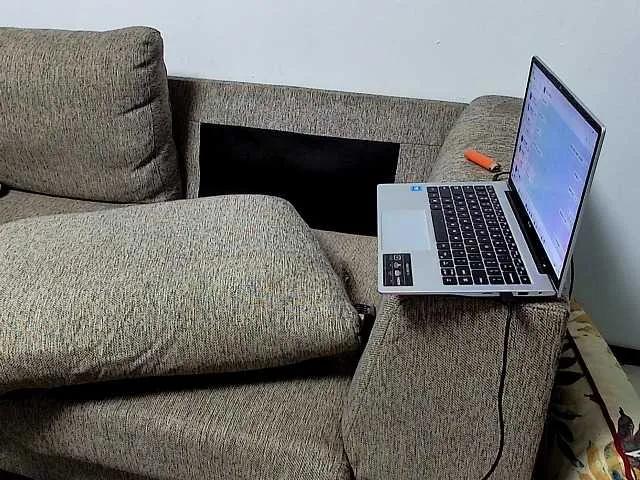 Sweetheartcocomwllow — Is when my good member doing the right thing by clicking the menu and releasing tokens