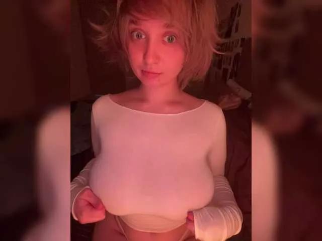 tamagotchigirl on BongaCams