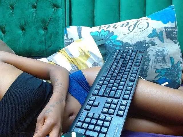 TEAMO2000 on BongaCams