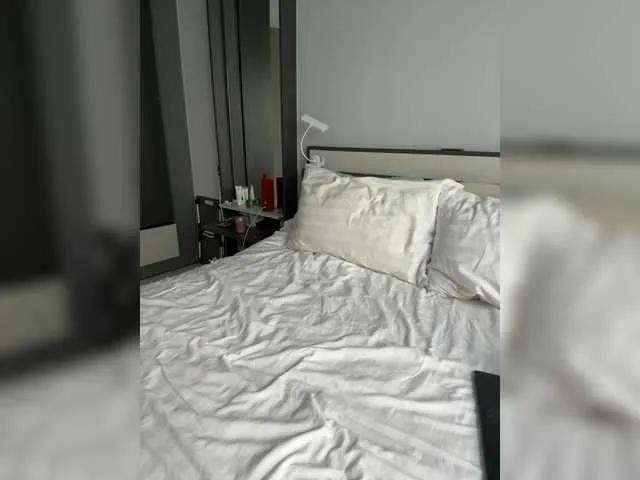 Offline thechloee on BongaCams