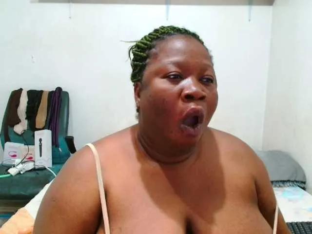 TRUEBELLA on BongaCams