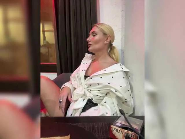 Offline Tvoyasamka77 on BongaCams