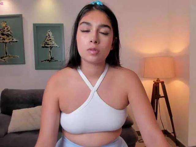 Offline VeronicaBlue on BongaCams