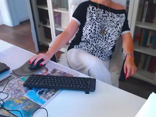 xxangelcatxx on BongaCams