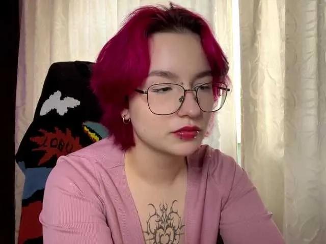YoungAvenoso on BongaCams