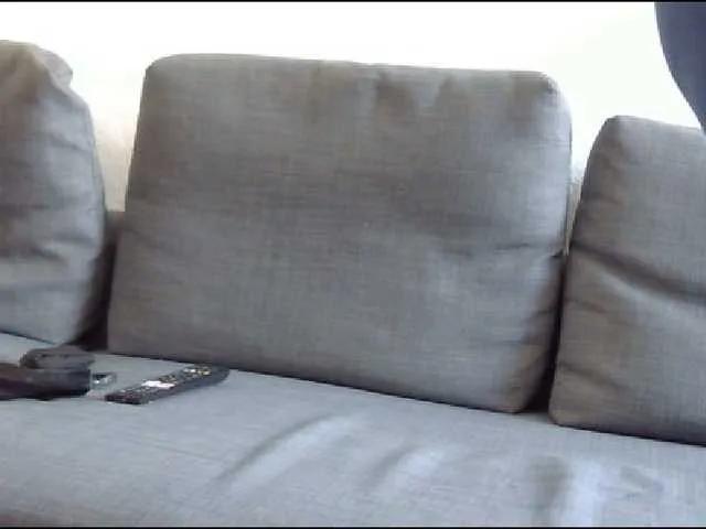 YourDesire36 on BongaCams