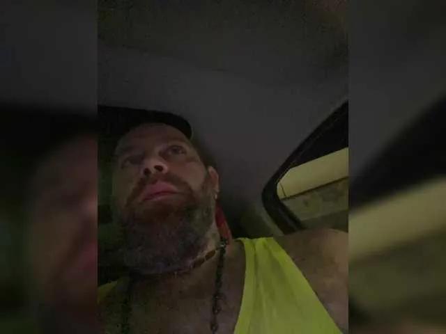 Offline YuGoVi on BongaCams