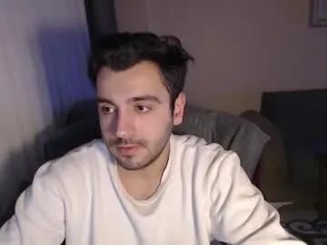 Freechat 2handsomeman on Chaturbate