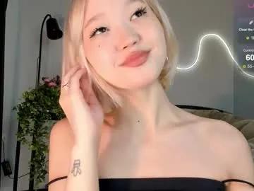 _milli_sun on Chaturbate