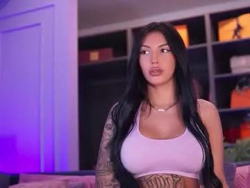 Freechat aishaadevoe on Chaturbate