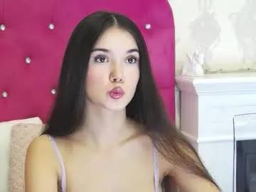 alexisdevine on Chaturbate