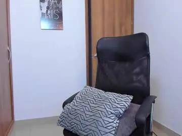 Freechat andrewdiaz_ on Chaturbate
