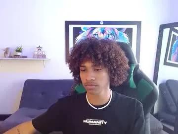 Freechat angell18_ on Chaturbate