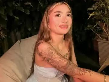 ariana_villada on Chaturbate