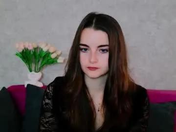 arielstonks_lovee on Chaturbate