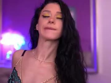 Freechat arinarhodes on Chaturbate