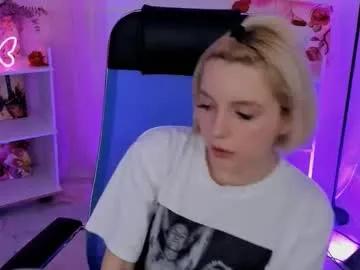 aurorawrenfield on Chaturbate