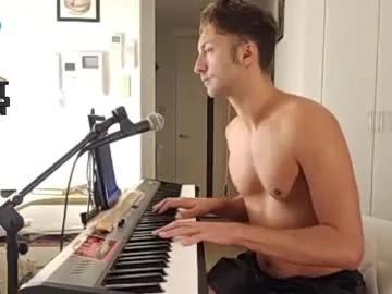 barebritpianist on Chaturbate