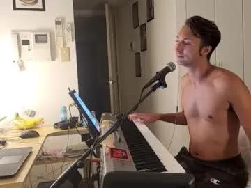 barebritpianist on Chaturbate