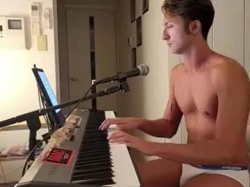 barebritpianist on Chaturbate