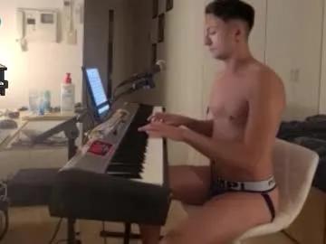 barebritpianist on Chaturbate