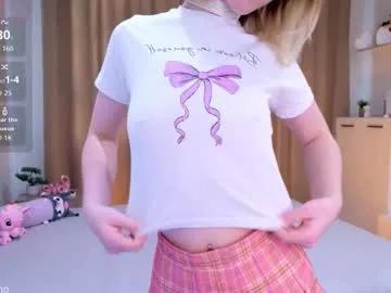 bella_amoury on Chaturbate