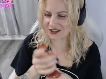 Chaturbate bellastar84 is Freechat bellastar84 — ~Horny girl here~ Lovense ON & Prvt Open..lets cum together #pawg #milf #curvy #blonde #vape #canada #bigbutts #thickthighs #panties #thickbooty #nippleclamps