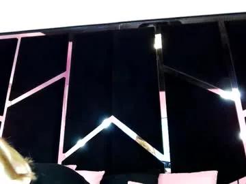 breezelle on Chaturbate