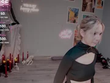 careful_i_bite on Chaturbate