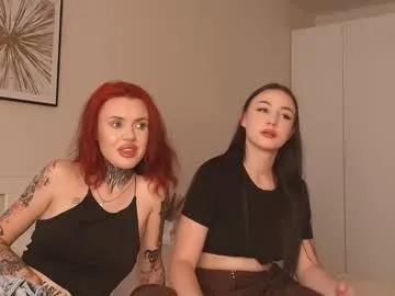 caressyourself on Chaturbate