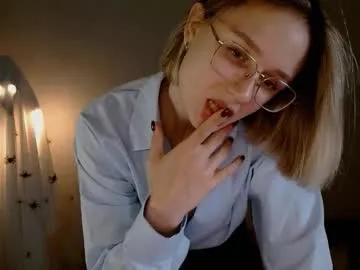 charming_beauty on Chaturbate
