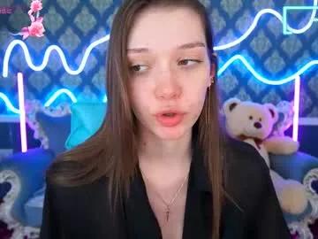 Freechat cherry_wipe on Chaturbate