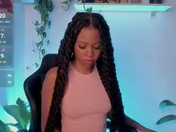 cherrybr_ on Chaturbate