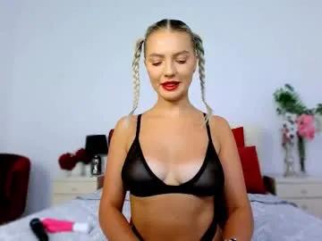 chloecheryy on Chaturbate