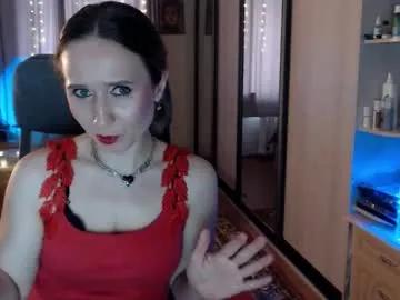 Freechat classyinna on Chaturbate