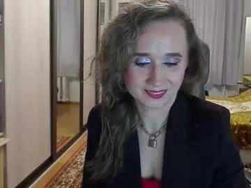 Freechat classyinna on Chaturbate