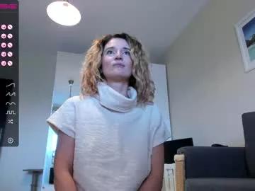 Private classynikki on Chaturbate