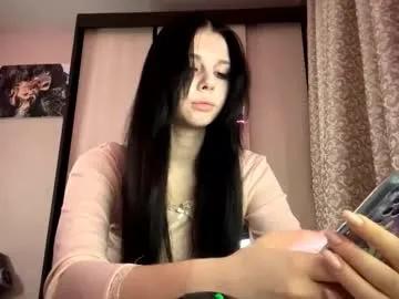 Freechat constancefeusier on Chaturbate